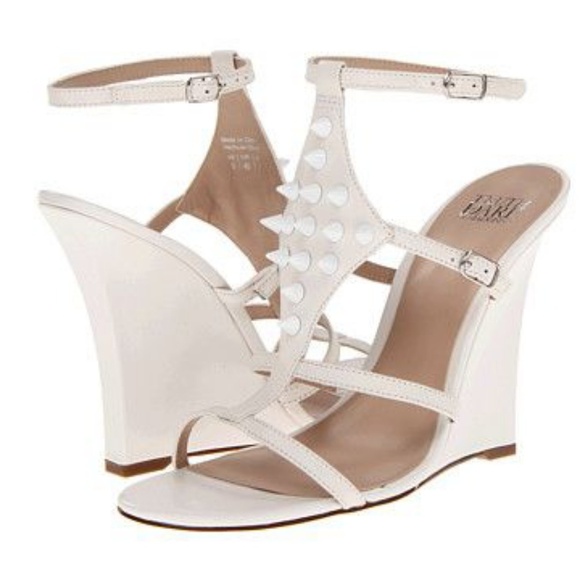 NWT Madonna wedge heels (never worn) - Picture 2 of 3